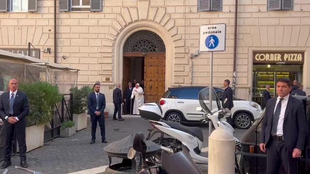 Il video di Papa Francesco in visita da Emma Bonino